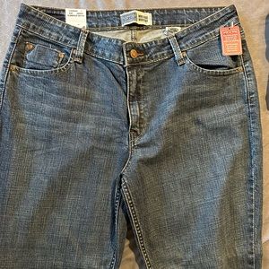 Signature Levi jeans